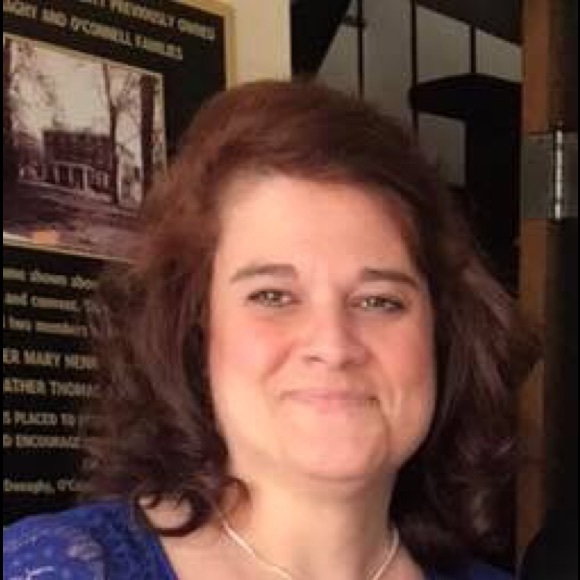 Meet your Posher, Michelle!!!!! - Picture 1 of 1